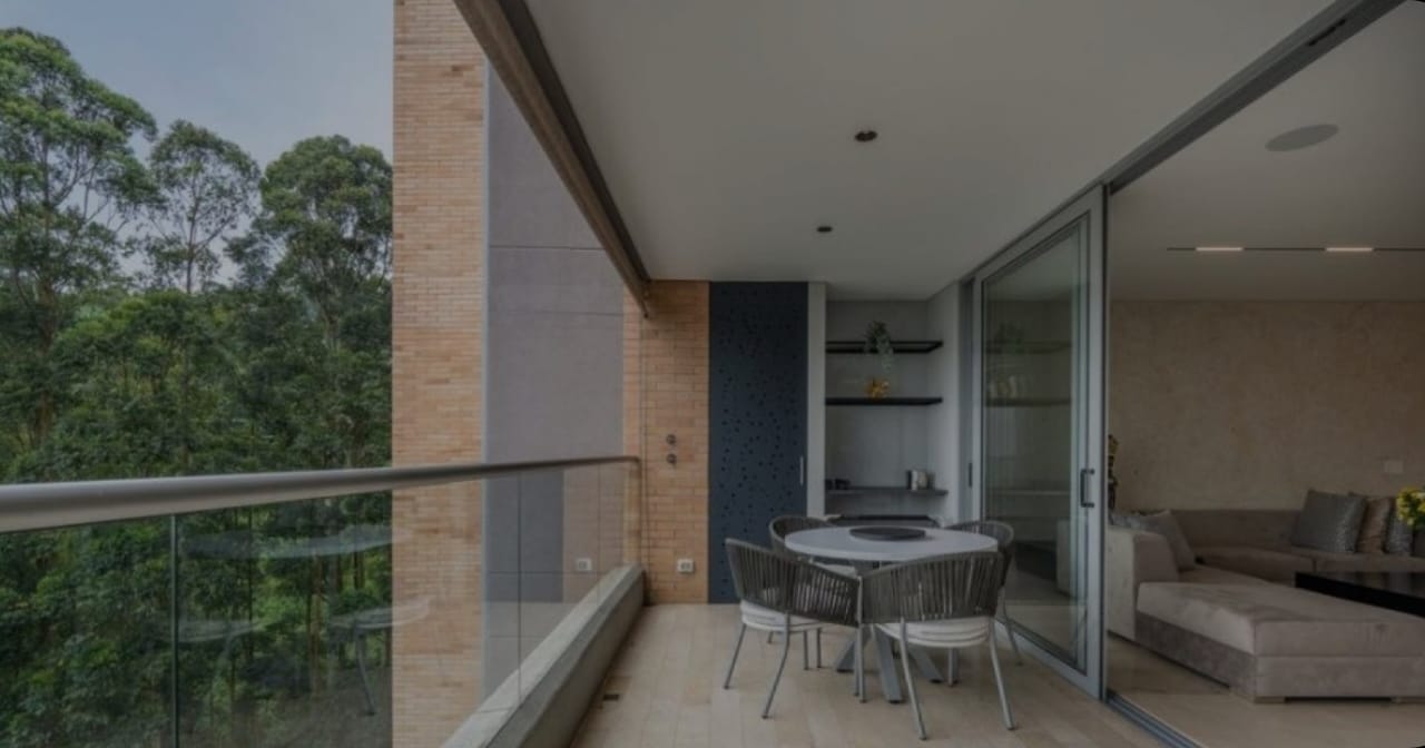 857301620251010040923