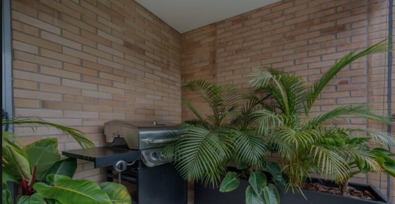 857301820251010040923