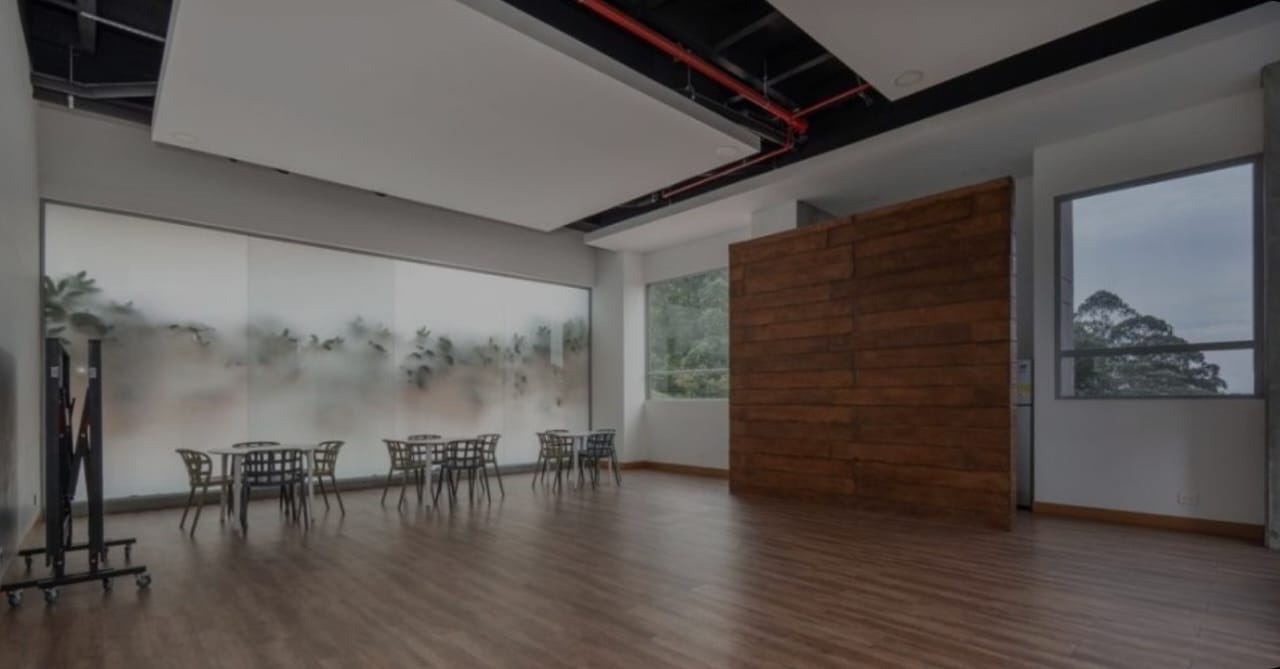 857302020251010040924