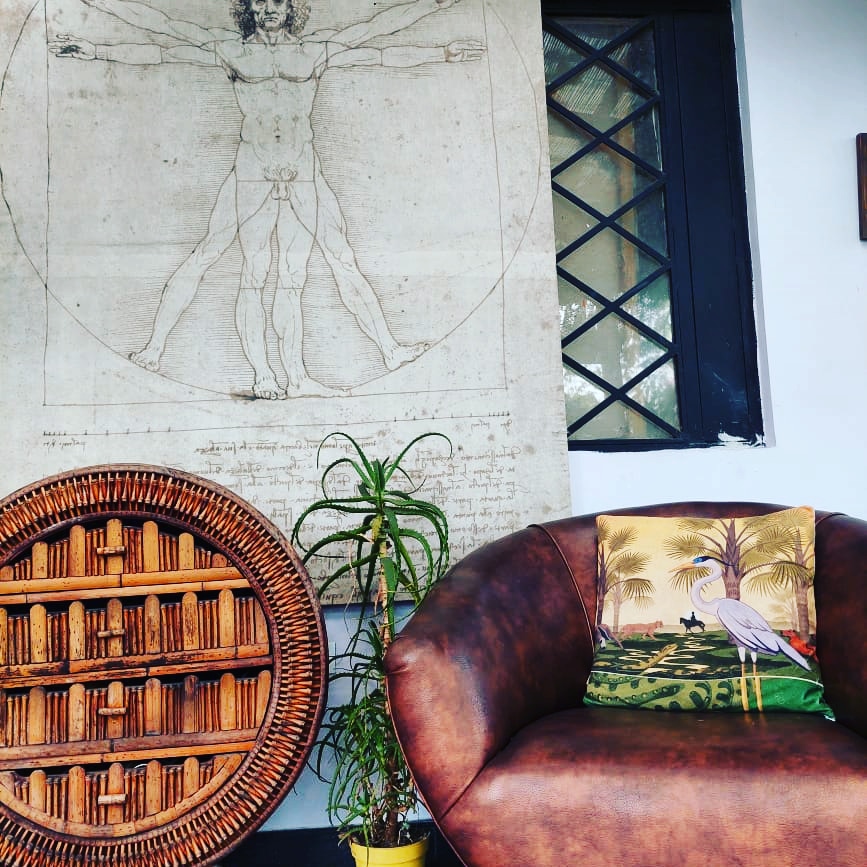 857302120251025120311