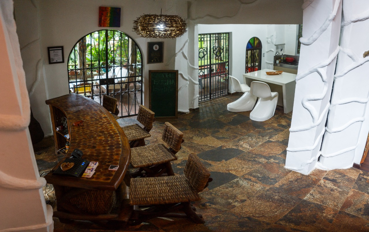 857302320251025120311