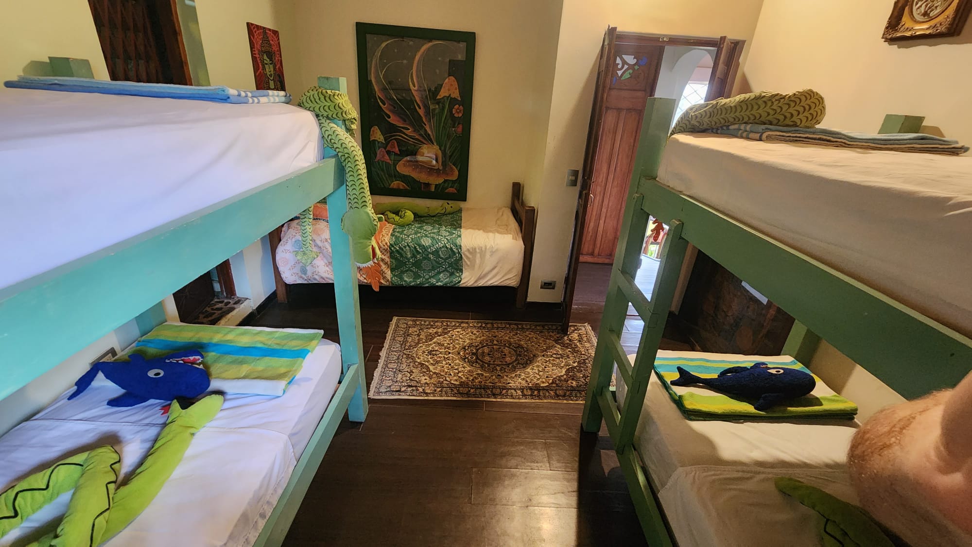 857302620251025120405