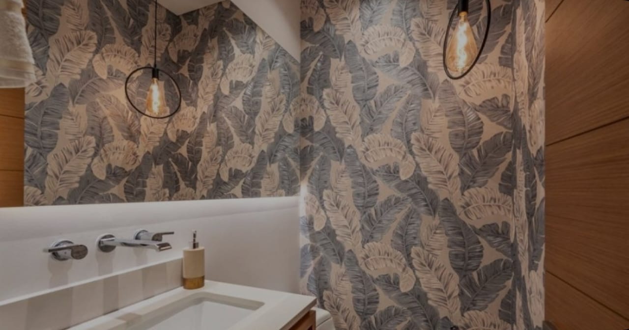 85730820251010040856