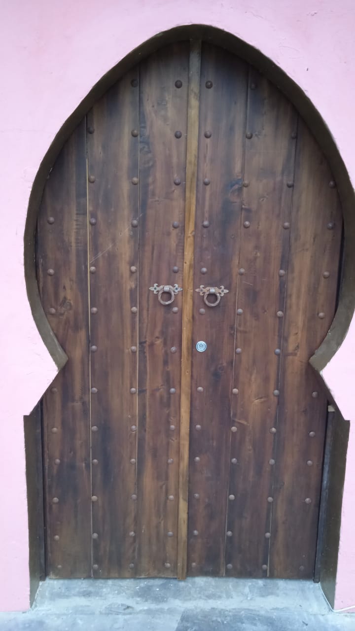 857301520251107112845