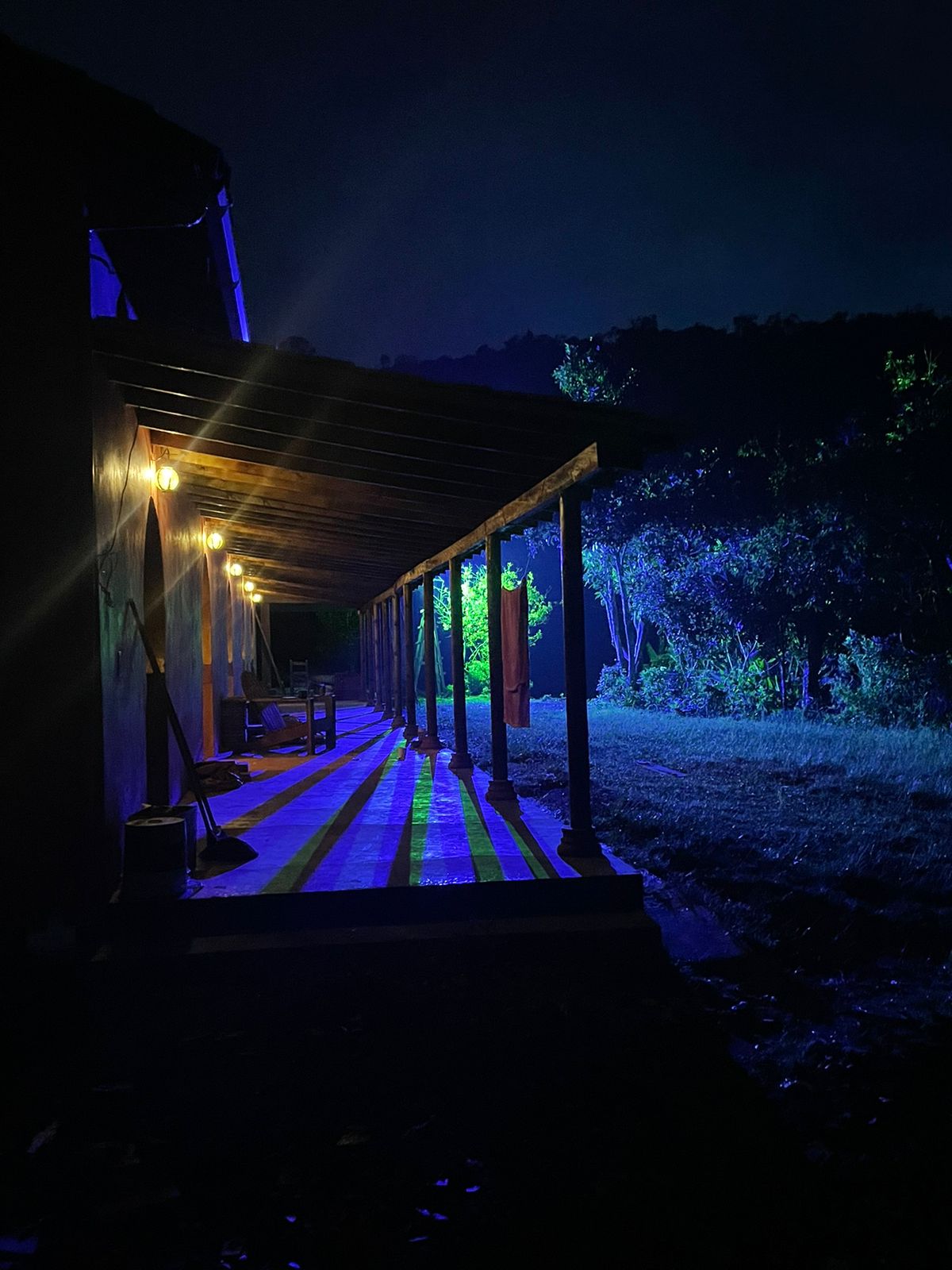 857301720251107112846