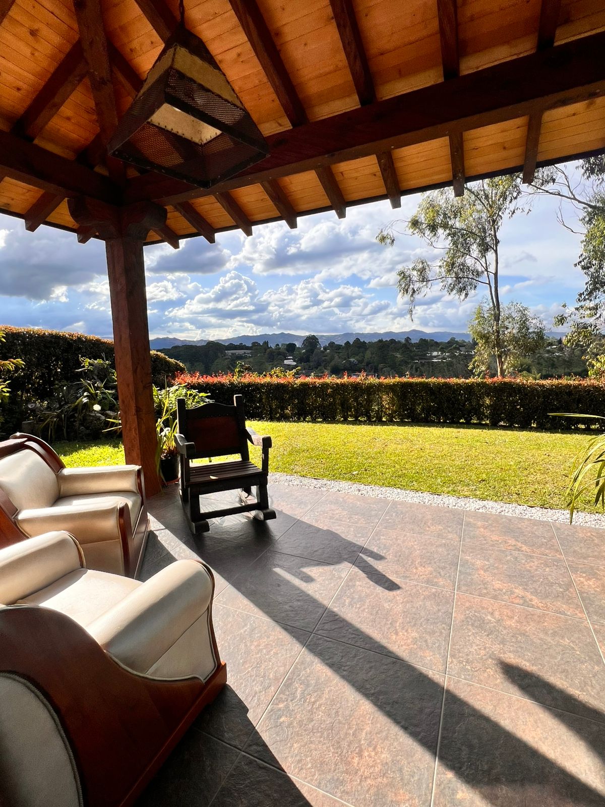 85730820251216093931