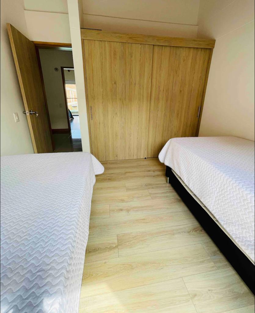 857301220260120023956