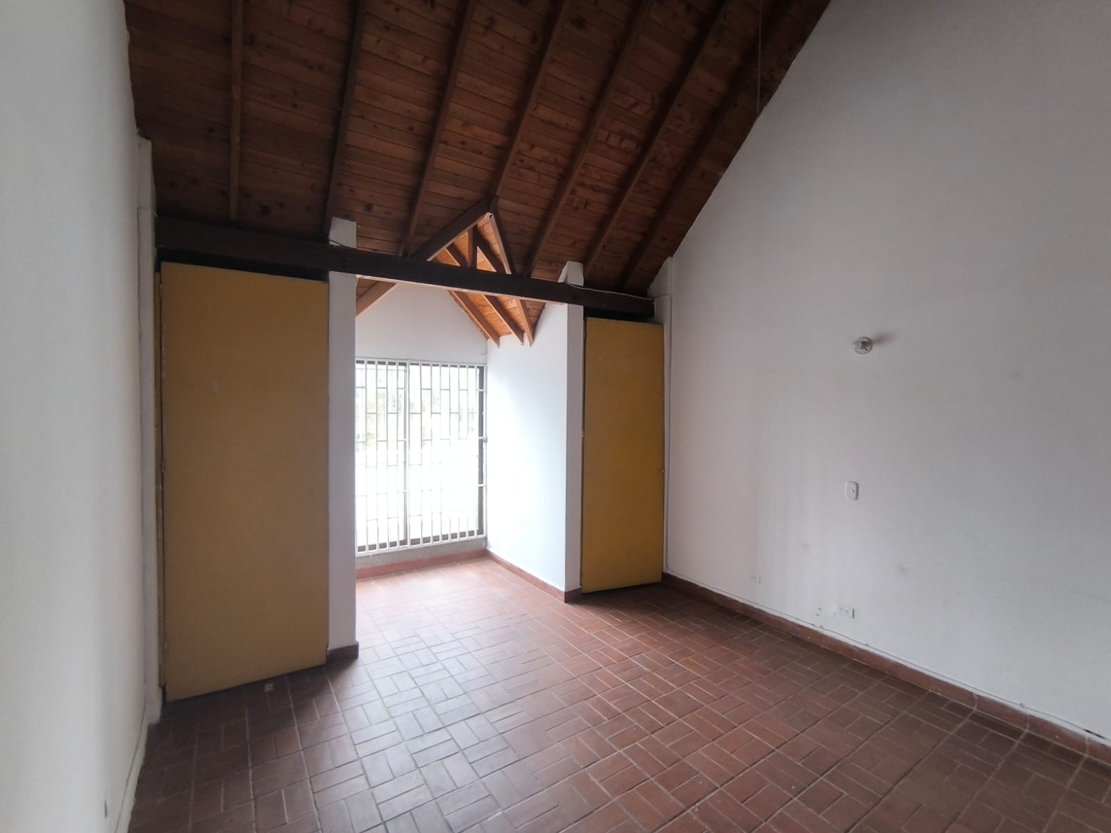 857301220260528124349 Local en venta en Rionegro, Sector San Antonio de Pereira