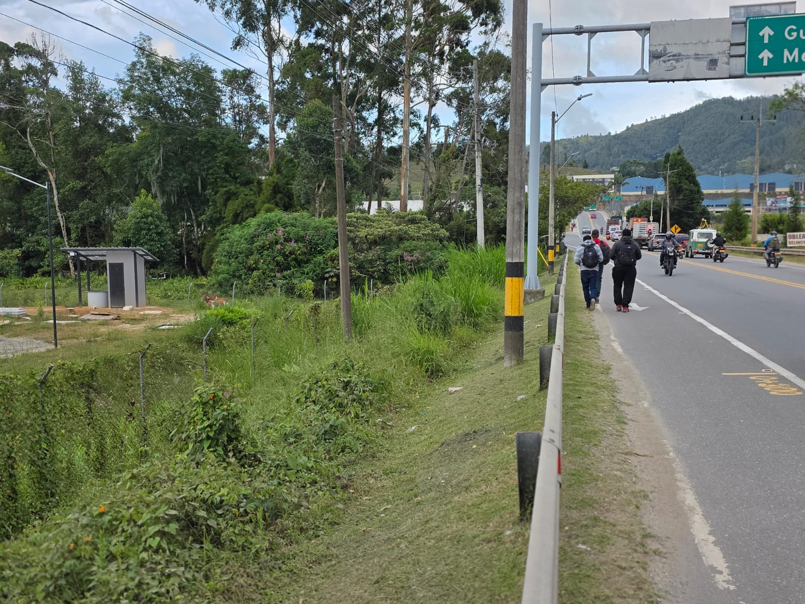 Lote para bodega en venta – Guarne